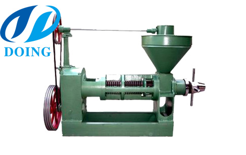 花生螺旋榨油机的使用方法