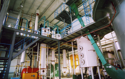 30吨/天葵花籽油浸出设备在乌克兰成功安装