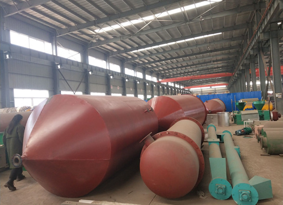 巴基斯坦客户来访考察食用油生产设备