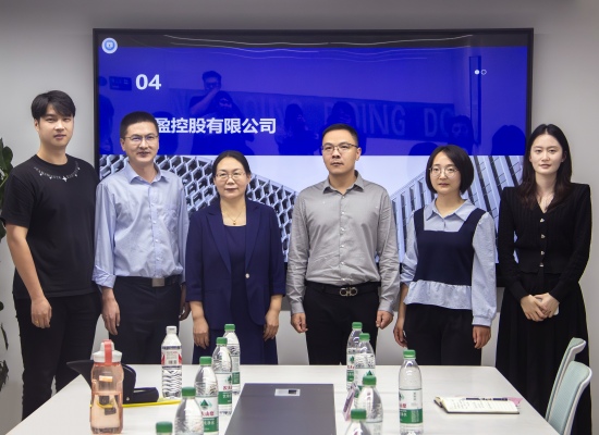 河南理工大学外国语学院师生走进东盈控股有限公司交流学习