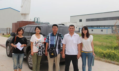 越南客户来我公司考察花生油精炼设备