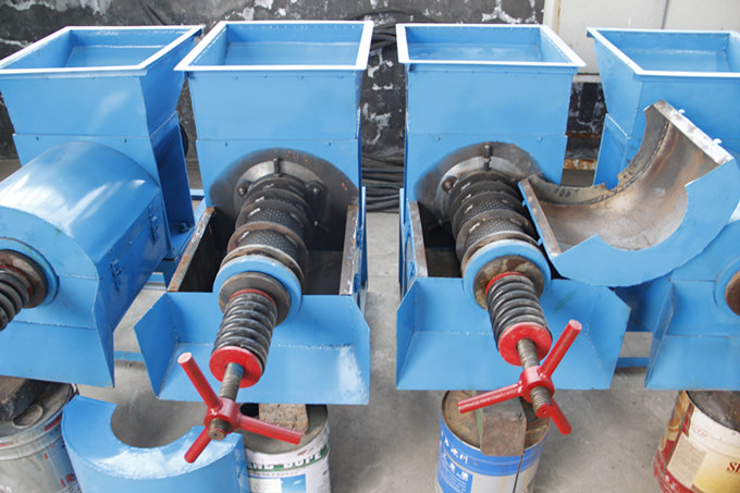 小型棕榈榨油机